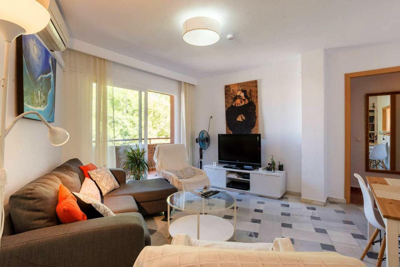 Apartamento Con Parking Gratuito Малага Экстерьер фото