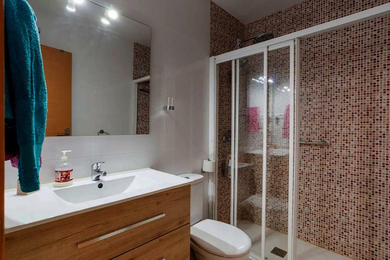 Apartamento Con Parking Gratuito Малага Экстерьер фото